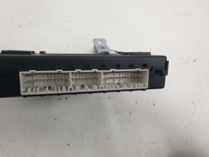 Hyundai I30 II Sterownik Moduł Bcm 95400-A6811 116ra-000363 - Image 3