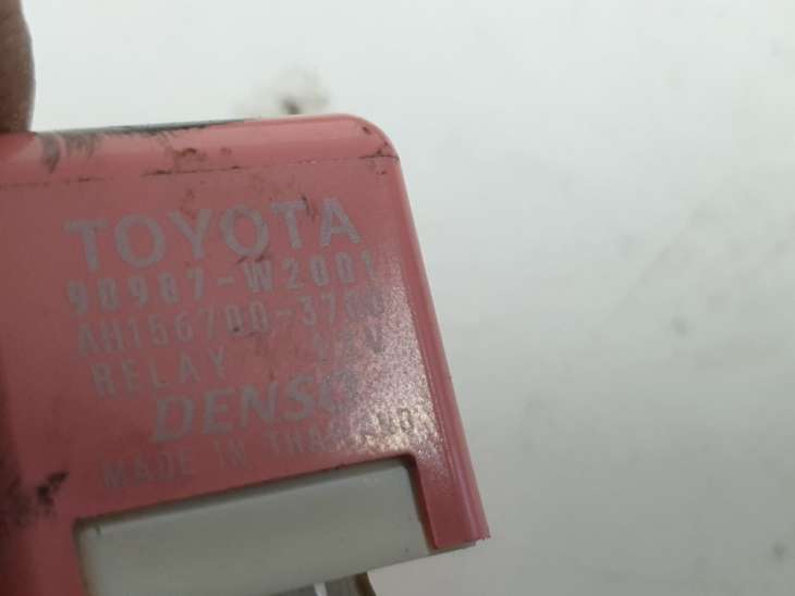 Toyota Auris Yaris Moduł Przekaźnik 90987-W2001 - Image 2
