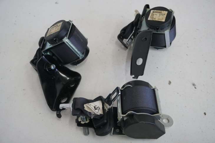 Mitsubishi Asx 2013r 1.8 Did Pasy Bezpieczeństwa Tylne Tył 617821700 - Image 2