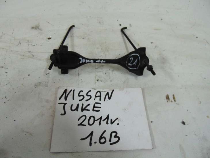 Nissan Juke F15 Mocowanie Akumulatora