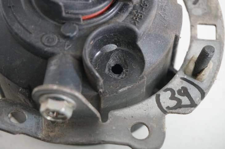 Mitsubishi Asx III Halogen Prawy Lampa - Image 3