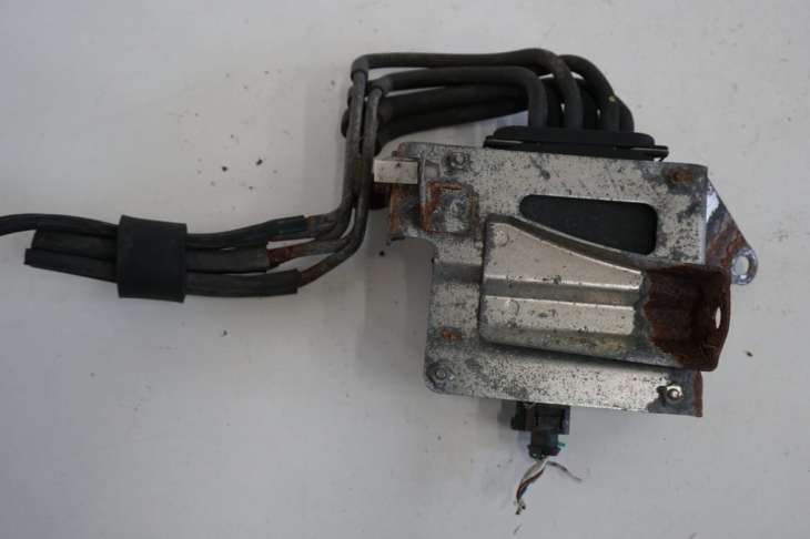 Mitsubishi Outlander Moduł Zawór Magnetyczny 600906625 - Image 3