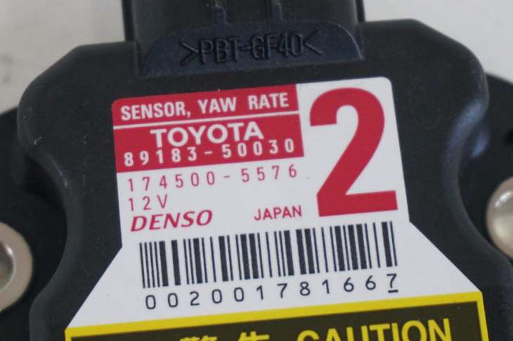 Lexus Is300h Czujnik 89183-50030 - Image 3