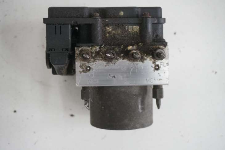 Subaru Impreza II Gd Pompa Abs Sterownik 27534fe31