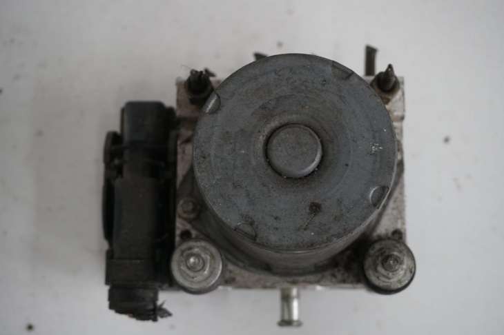 Subaru Impreza II Gd Pompa Abs Sterownik 27534fe31 - Image 4