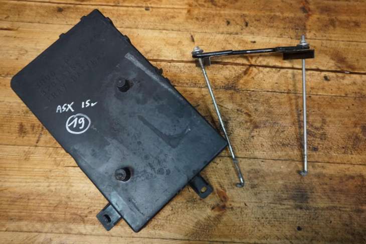 Mitsubishi Asx III 1.8 D 2015r Podstawa Akumulatora Tray Battery 8201a155 - Image 2