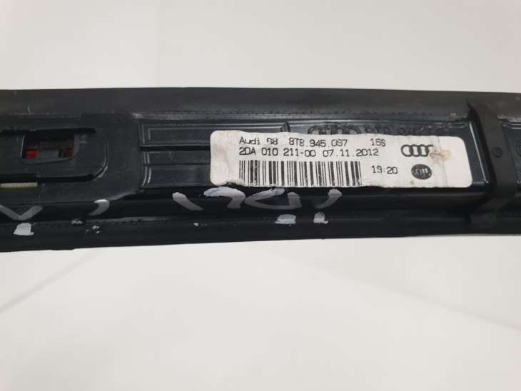 Audi A5 Sportback Listwa Stop Lotka 8t8 945 097 8t8.945.097 - obrazek 4