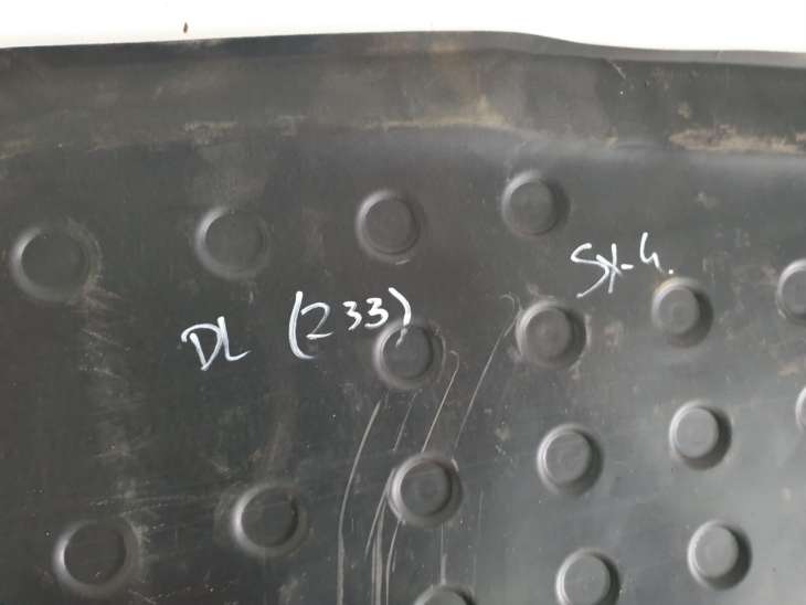 Suzuki Sx-4 Sx4 Fiat Sedici Guma Mata Wykładzina Bagażnika - Image 5