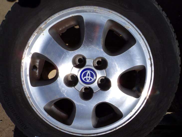 Toyota Avensis Verso Felgi 16 5x114.3 Et45 - obrazek 4