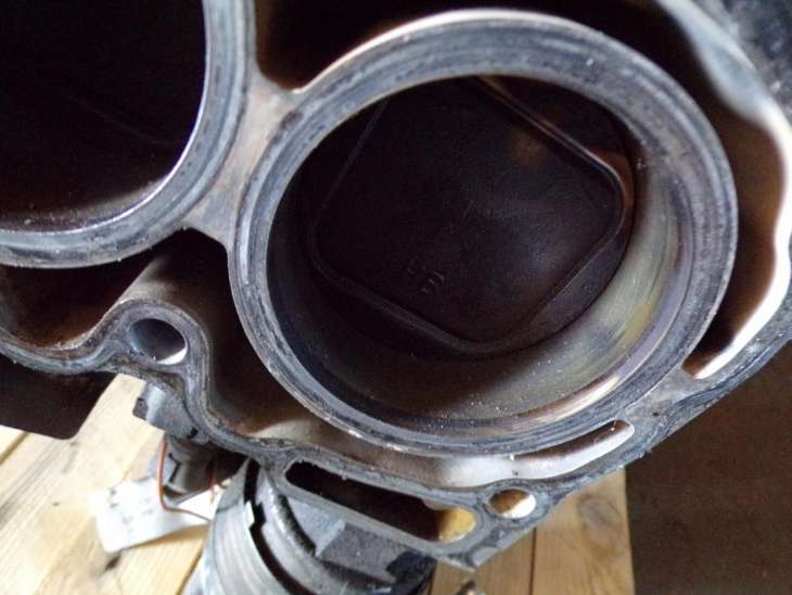 Subaru Impreza Gd Wrx Tłoki Hb Blok Ej205 - Image 3