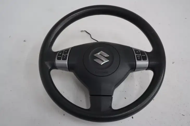 Suzuki Swift Mk6 2007r Kierownica Multifunkcyjna Poduszka Airbag (NR 108)