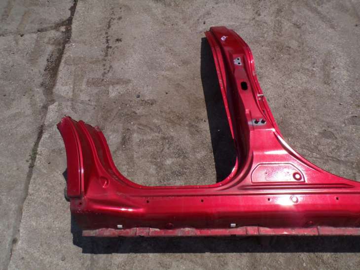Mitsubishi Asx Próg Słupek Prawy P26 Ćwiartka - Image 2