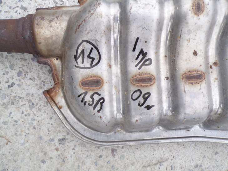 SUBARU IMPREZA GH tłumik środkowy PMAG2 1.5B - Image 2
