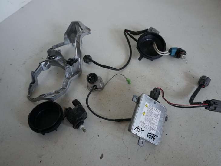Mitsubishi Asx III Przetwornica Lampy W3t20971 4x23 W3t21071 4x15