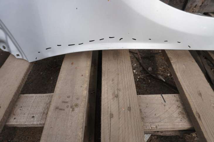 Toyota Yaris II Błotnik Prawy Przedni 1e7 Nr.103 - Image 3