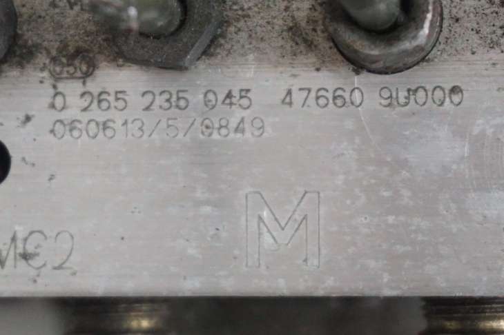Nissan Note E11 Pompa Sterownik Abs 476609u000 - Image 3