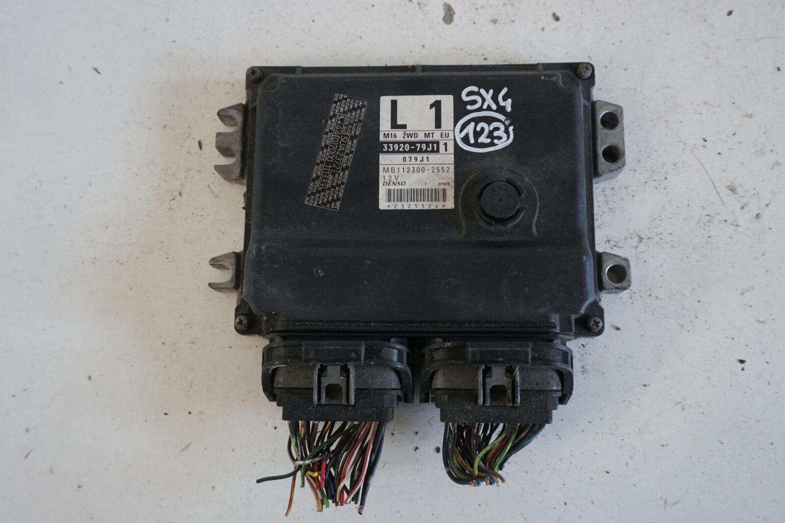 Suzuki Sx4 Sterownik Silnika 33920-79j11 079j1