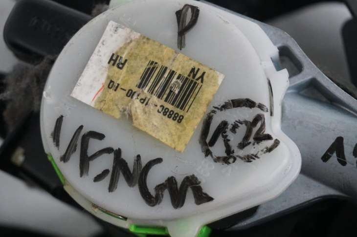 Kia Venga 2010r Pas Bezpieczeństwa Prawy Przedni 88880-1p100 Numer 122 - Image 2
