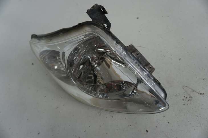 Suzuki Swift Lampa Lewy Przód Uk 35300-62j01 Numer 88 - Image 2