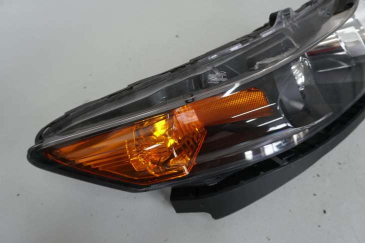 Honda Accord 2010r Lampa Prawy Przód Uk Numer 85 - Image 3