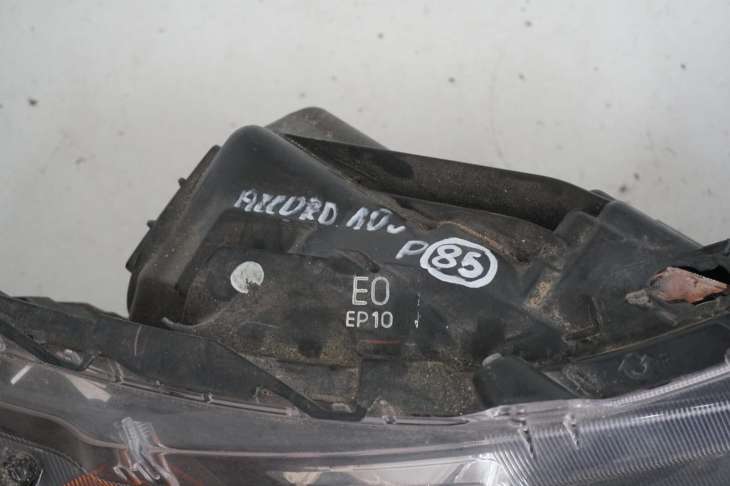 Honda Accord 2010r Lampa Prawy Przód Uk Numer 85 - Image 6