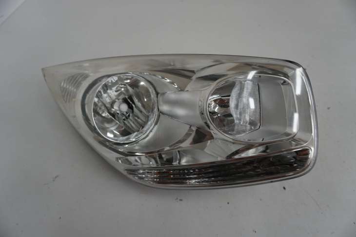 Kia Venga 2010r Lampa Prawy Przód Uk 92102-1p000 Numer 122