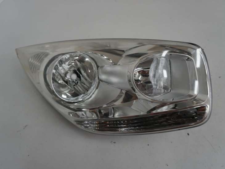 Kia Venga 2010r Lampa Prawy Przód Uk 92102-1p000 Numer 122
