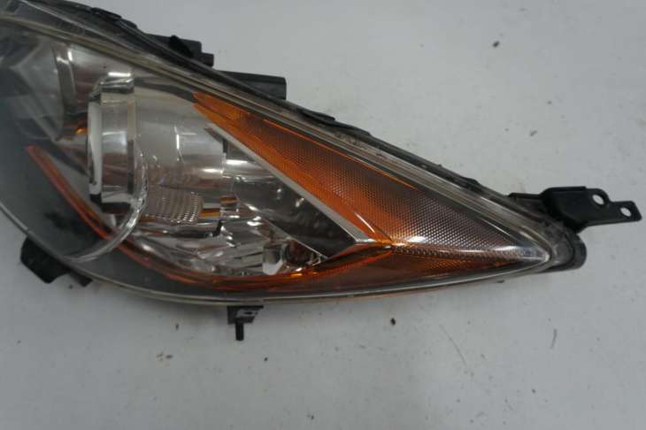 Mazda 3 2010r Lampa Lewa Przednia Uk Numer 39 - Image 3