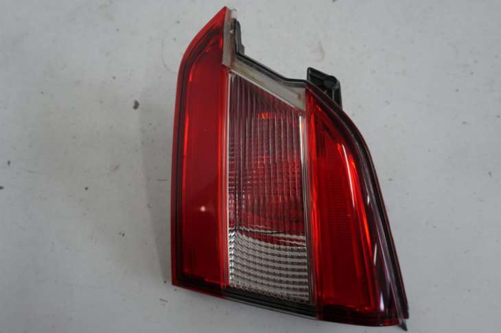 Subaru Levorg Lampa Tylna Prawa 84251va001 Uk - obrazek 2