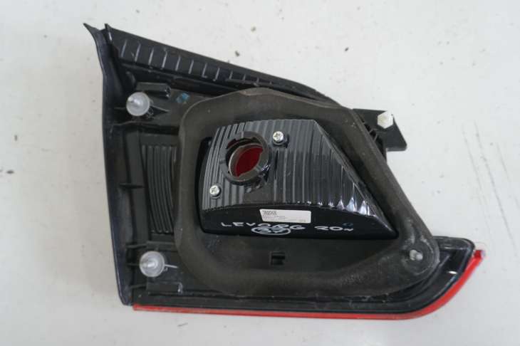 Subaru Levorg Lampa Tylna Prawa 84251va001 Uk - obrazek 3