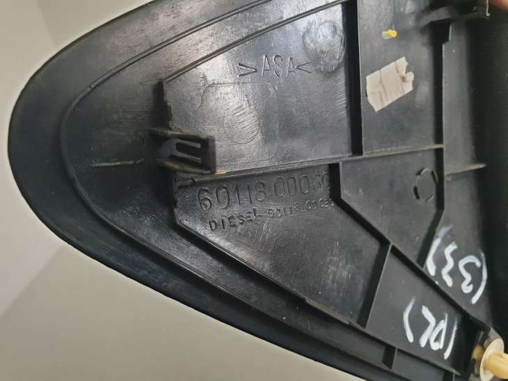 Toyota Yaris II Osłona Plastik Trójkąt Błotnika Nakładka Lewa 60118-0d060 - Image 3