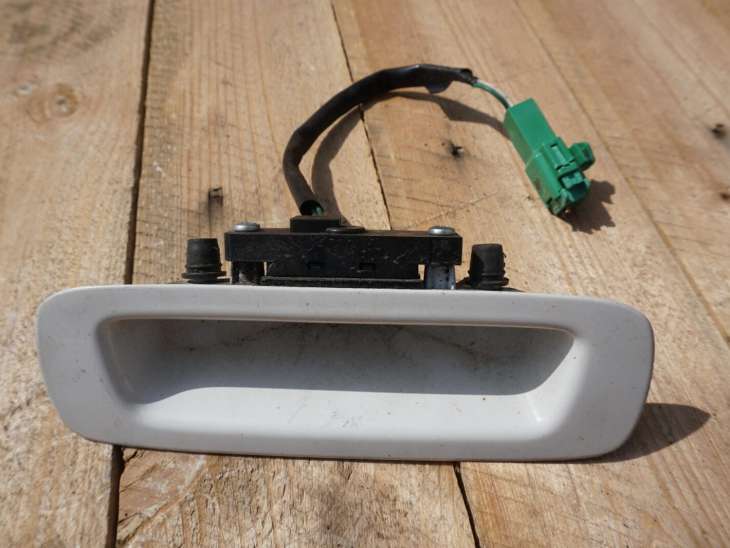 Suzuki Swift Mk6 Klamka Tylnej Klapy Kołor 26u 82851-62ja