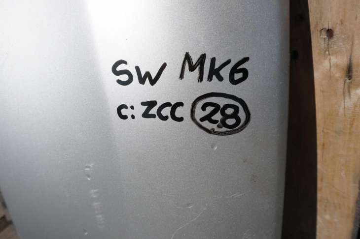 Suzuki Swift Mk6 III Błotnik Lewy Przedni Zcc Nr.28 - Image 2