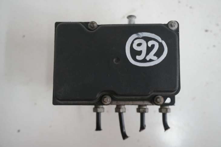 Mitsubishi Colt Sterownik Abs 4670a401 Nr.92 - Image 2