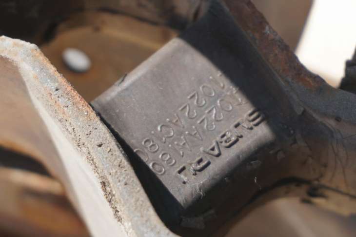 Subaru XV Poduszka Skrzyni Biegów 41022aa180 - Image 3
