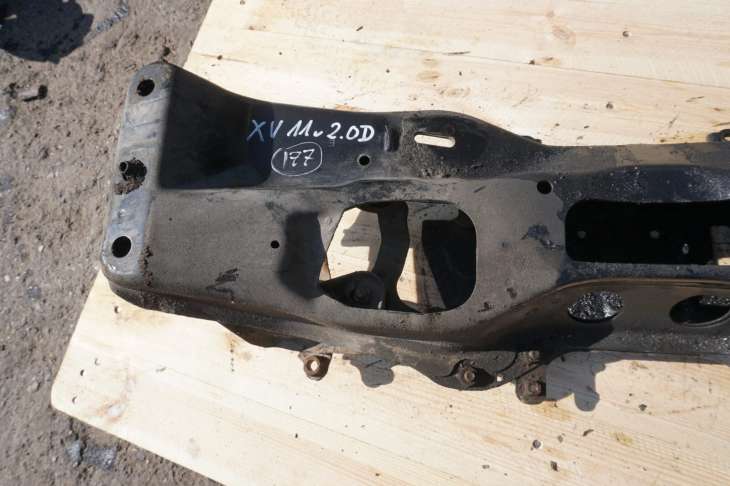 Subaru XV Belka Zawieszenia Przedniego Sanki Silnika 2.0d - Image 2