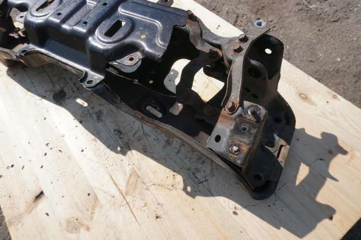 Subaru XV Belka Zawieszenia Przedniego Sanki Silnika 2.0d - Image 6