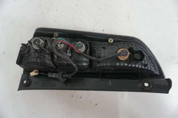 Daihatsu Sirion II Lampa Tylna Prawa Koito 220-51763 - Image 5