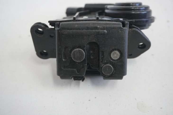 Toyota Auris I 2006-2012R ZAMEK KLAPY Bagażnika 6935028150 WERSJA JAPOŃSKA JAPONSKI - Image 2