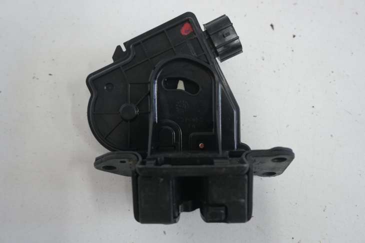 Toyota Auris I 2006-2012R ZAMEK KLAPY Bagażnika 6935028150 WERSJA JAPOŃSKA JAPONSKI - Image 3