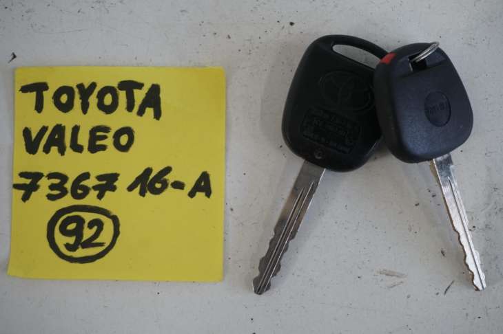 Toyota Corolla E12 Kluczyk Valeo 736716-A