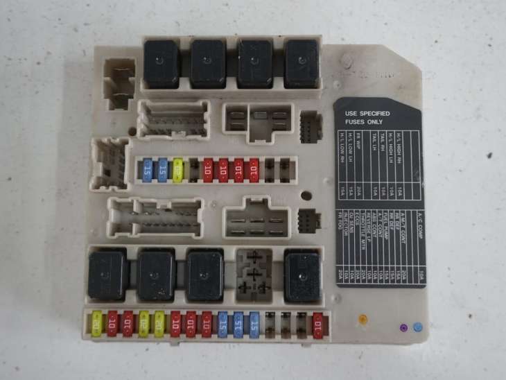 Nissan Note X-Trail Moduł Sterownik Bsi Pp-T30-M10 284b7ax61a 6g19 R0736