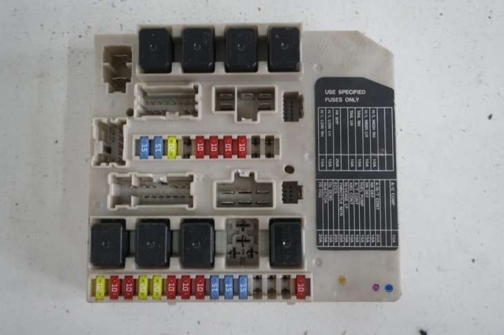 Nissan Note X-Trail Moduł Sterownik Bsi Pp-T30-M10 284b7ax61a 6f09 R2194