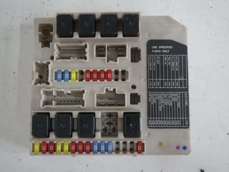 Nissan Note X-Trail Moduł Sterownik Bsi Pp-T30-M10 284b7ax61a 6f09 R2194