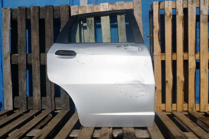 Honda Jazz III 2009 Szyba Drzwi 73450th5g00