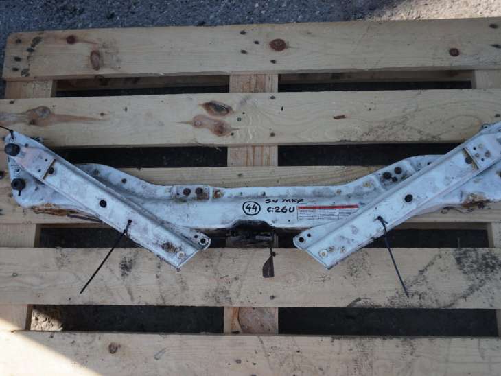 Suzuki Swift Mk7 IV Pas Przedni okular 26u ; 72350-68L00 ; 72340-68L00 ; 58230-68L00