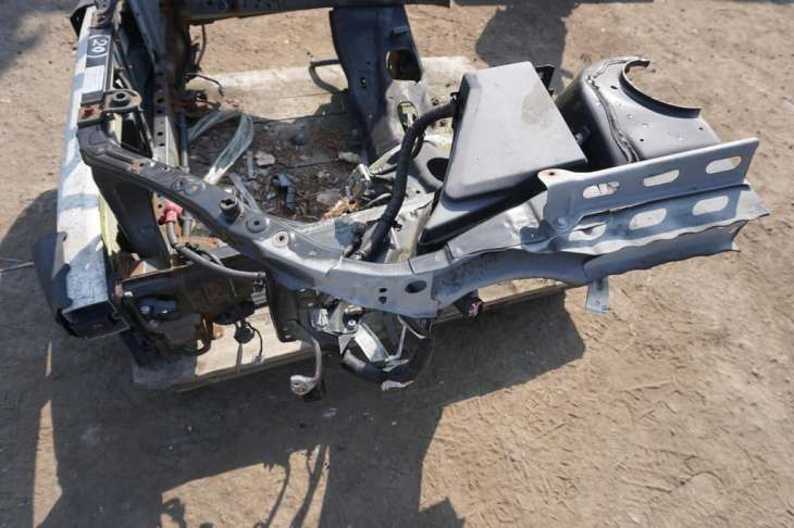 Subaru Legacy IV Outback Bl Pas Przedni 65z Belka - Image 5