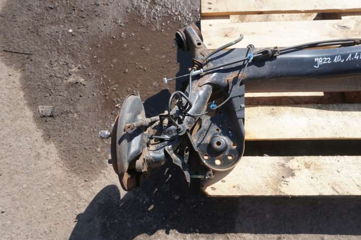 Honda Jazz III Belka Zawieszenia Tylnego Zwrotnica - Image 3