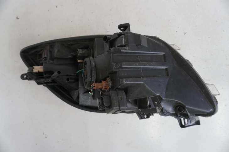 Toyota Yaris II Lampa Lewa Przednia Nr.42 Uk - Image 5