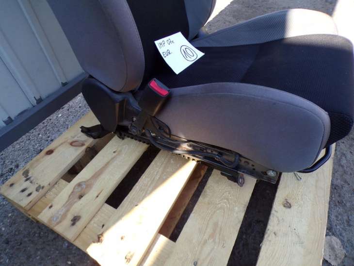Subaru Impreza Gd Gg Fotel Lewy Kierowcy Europa - Image 2
